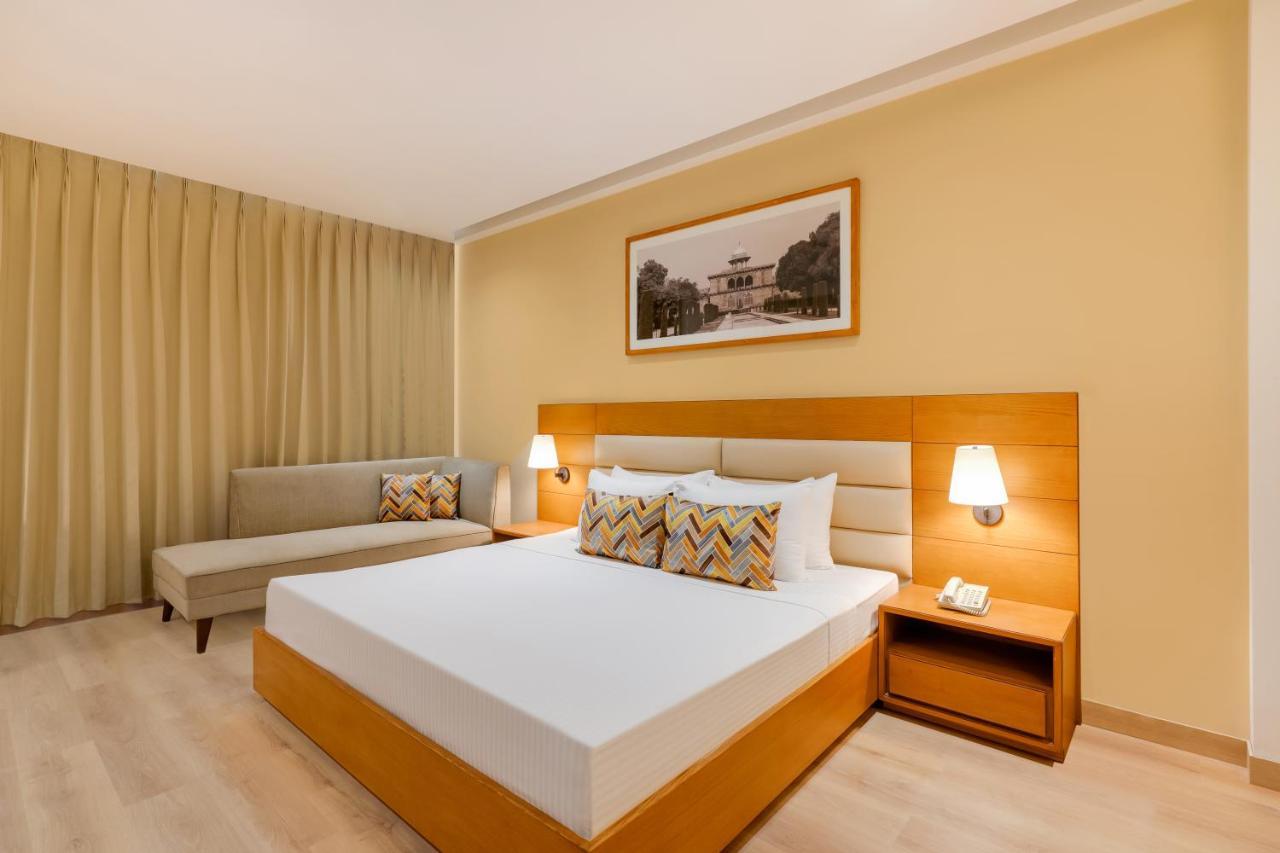 Lemon Tree Hotel Agra Shikohabad Buitenkant foto