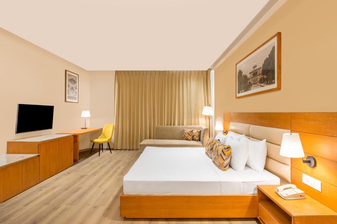 Lemon Tree Hotel Agra Shikohabad Buitenkant foto