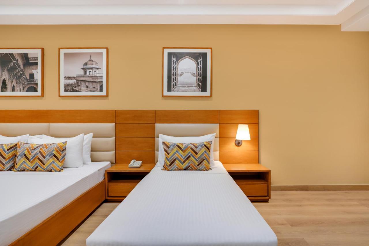Lemon Tree Hotel Agra Shikohabad Buitenkant foto